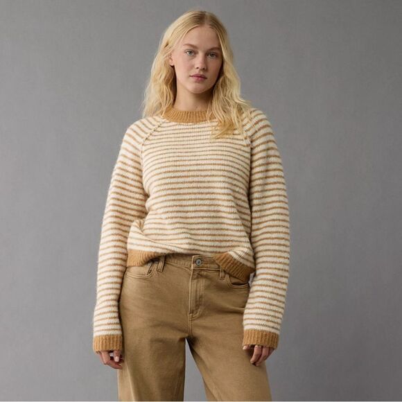 AE M & XL Festive Feels White Tan Stripe Super Soft Crew Sweater - Picture 5 of 16